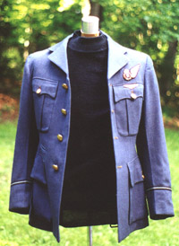 SDSweater.JPG (29202 bytes)
